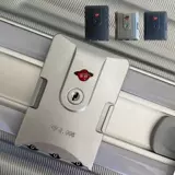 Чемодан, замок, универсальный аксессуар