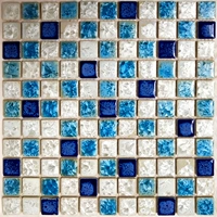 Белый и синий