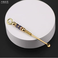 Голубая бабочка цветок