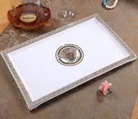 Модели Versace Tray