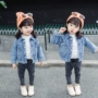 Áo khoác denim bé gái 2019 xuân hè với áo khoác 3 phong cách mới cho bé 1-5 tuổi áo sơ mi công chúa Hàn Quốc - Áo khoác quần áo trẻ em cao cấp