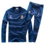 Real Madrid AC Milan 2018 phù hợp với bóng đá đào tạo bóng đá phù hợp với đồng phục áo mới đồng phục bóng đá găng tay thủ môn adidas