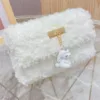 Товары от 咔嘣皮具