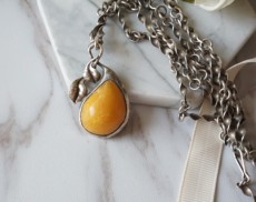 Украшения на шею 德国古董首饰 全手工打制老蜜蜡挂件连项链 重22.9克