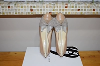 Светло-коричневый