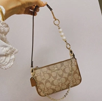 Mi Cai Color (оговорка о жемчужной цепи)