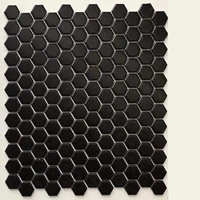 Маленький шестигранный черный