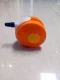 Большое колесо оранжевого цвета