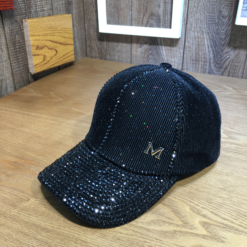 BlackHat female original rhinestone M peaked cap Korean version tide Versatile Spring and Autumn keep warm Hairball student street Baseball cap