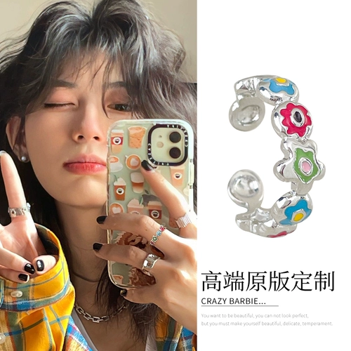 Безразмерное небольшое дизайнерское изысканное летнее кольцо, в цветочек, серебро 925 пробы