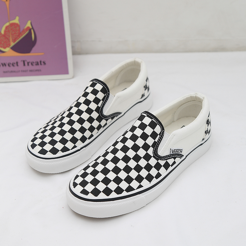 703 Black And White Checkblack and white checkerboard lattice canvas shoe male Trochanter Lazy man Low Gang trend classic No shoelaces Men's Shoes impute to another Kick on