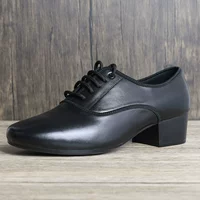 Высокая современная обувь кожа в коже с танцевальными туфлями мужская любовь танцевать танце