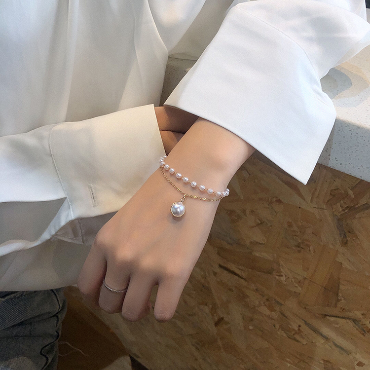 Golden shell bead double layer bracelet