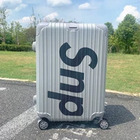 Модель на молнии серебра [SNP]