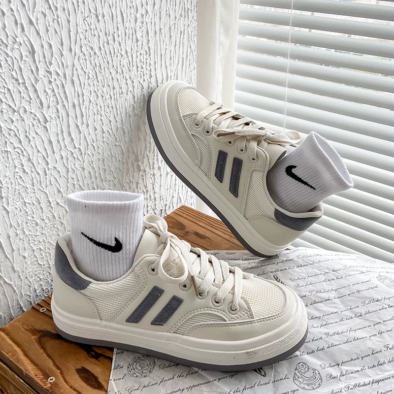 2021 новая летняя тонкая сетчатая дышащая белая канва sneaker для женщин ульззанг универсальные спортивные штаны трендовые кроссовки