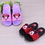 Mùa xuân và mùa hè đích thực Disney dễ thương Minnie Mickey dành cho người lớn nữ non-slip trẻ em lớn của dép và dép cha mẹ và con dưới mềm những mẫu dép nữ hot nhất hiện nay