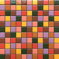 Темно-зеленый