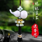 Xe trang trí bầu Fu Yu nữ treo xu hướng xe mặt dây chuyền cung cấp chai bầu giao xe