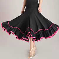 Розовая красная юбка