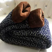 O82-голубая и белый фарфор