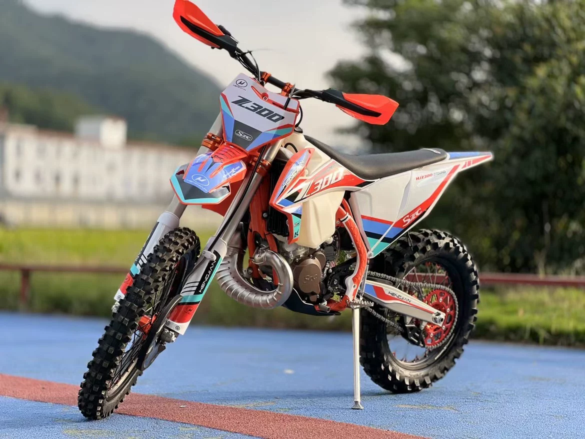Hengshu Z300, S5 скользящая шина, внедорожная шина, 23 две жилы 250, ветер - холод CB250 принимает брони