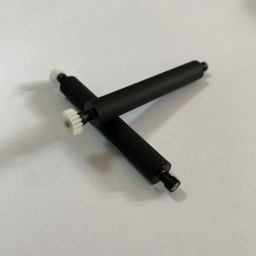 Xinye XP58 máy in Jiabo in nhiệt giấy cần trục đi bộ áp lực trục giấy con lăn phụ kiện Meituan phát hành vé giá máy in màu máy in mã vạch