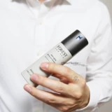 Innisfree, осветляющая увлажняющая синяя эссенция, Южная Корея, «три в одном», против морщин