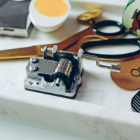 Ретро механическая классическая маленькая музыкальная шкатулка, США, подарок на день рождения