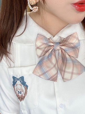 taobao agent Genuine student pleated skirt, Japanese bow tie, plus size, with little bears