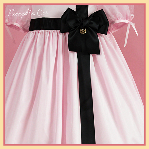 Solid Bow On Skirt - Black (One)【 Slow mass 】 Pumpkin cat Candy Boxes lovely Gift box Headwear hair hoop Small things Neck ring KC