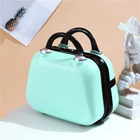 Светло -зеленая модель Audi Promotion