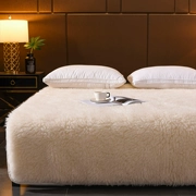 Nệm len 1,8m giường pad đệm ấm dày là 1,5 pad trở lại mùa đông bọ cạp cừu nỉ pad 1,2 m - Nệm