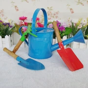 Dày sắt bãi biển đồ chơi xẻng tưới nước phù hợp với hồ bơi bé đồ chơi nước tưới nước công cụ