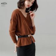 Áo dệt kim CHIC áo sơ mi ngắn tay dơi nữ 2018 thu đông mới phiên bản Hàn Quốc của áo len dài tay rộng rãi - Áo len cổ chữ V