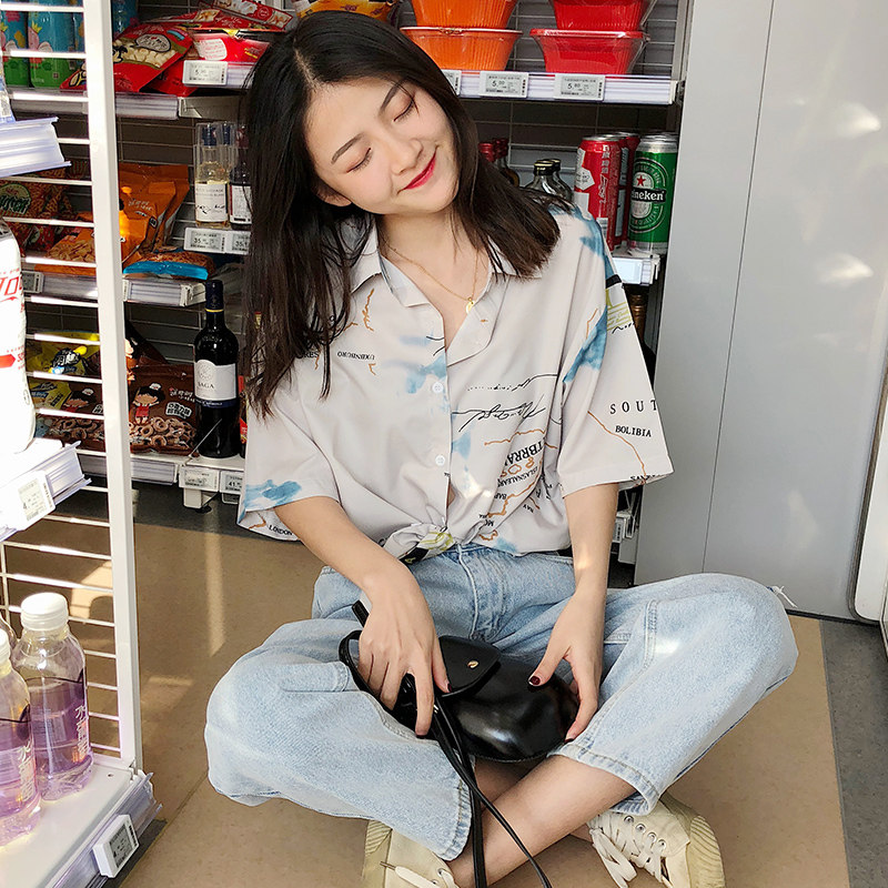 时尚单品 高颜值平价少女感短袖衬衫 遮肉显瘦一件搞定 正式休闲两不误 上身减龄清爽又撩人