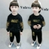 Bộ đồ nhung trẻ em vàng 2018 mới cho bé trai hai dây áo len nhung hai mặt cộng với nhung mùa thu đông cho bé Hàn Quốc Phù hợp với trẻ em