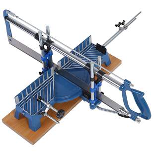 Хүргэлт гар гараа чөлөөлсөн гарт нь хөрөөч хөрөөтэй хөрөө барав