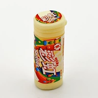 Серия жевательных резинок молочно-белого цвета №1