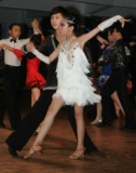 Высоко -выходные латиновые танцевальные соревнования одежда черная пруд латинская танцевальная юбка латиноамериканская танцевальная юбка течь Su конкуренция латинский танец