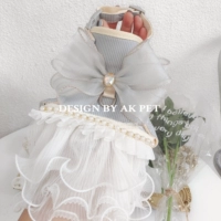 Серый три -слойный торт марли