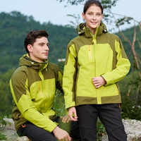 Уличная куртка подходит для мужчин и женщин, съемный ветрозащитный водонепроницаемый дышащий альпинистский комплект, «три в одном»