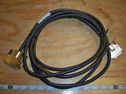 Dell 8948x 4 метра SCSI Cable